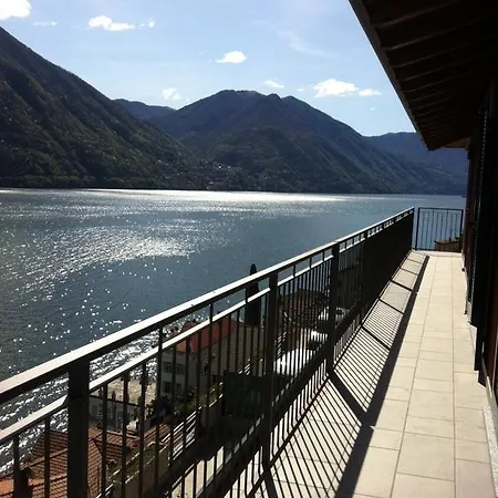 Silver Lake Apartment Argegno